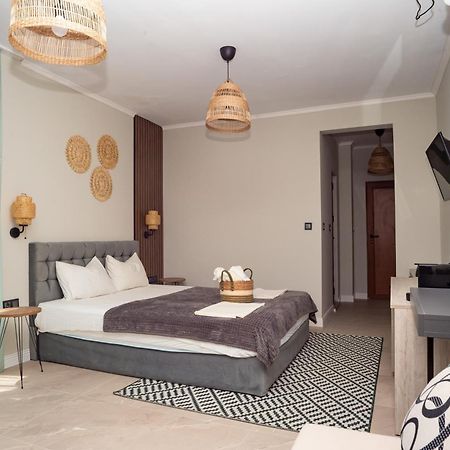 Salena Beach Hotel Primorsko Eksteriør billede
