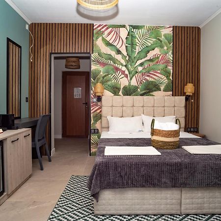 Salena Beach Hotel Primorsko Eksteriør billede