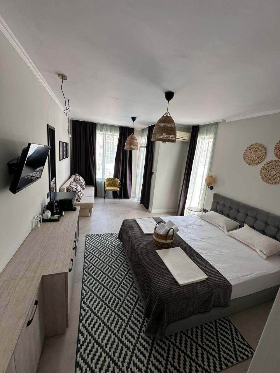 Salena Beach Hotel Primorsko Eksteriør billede