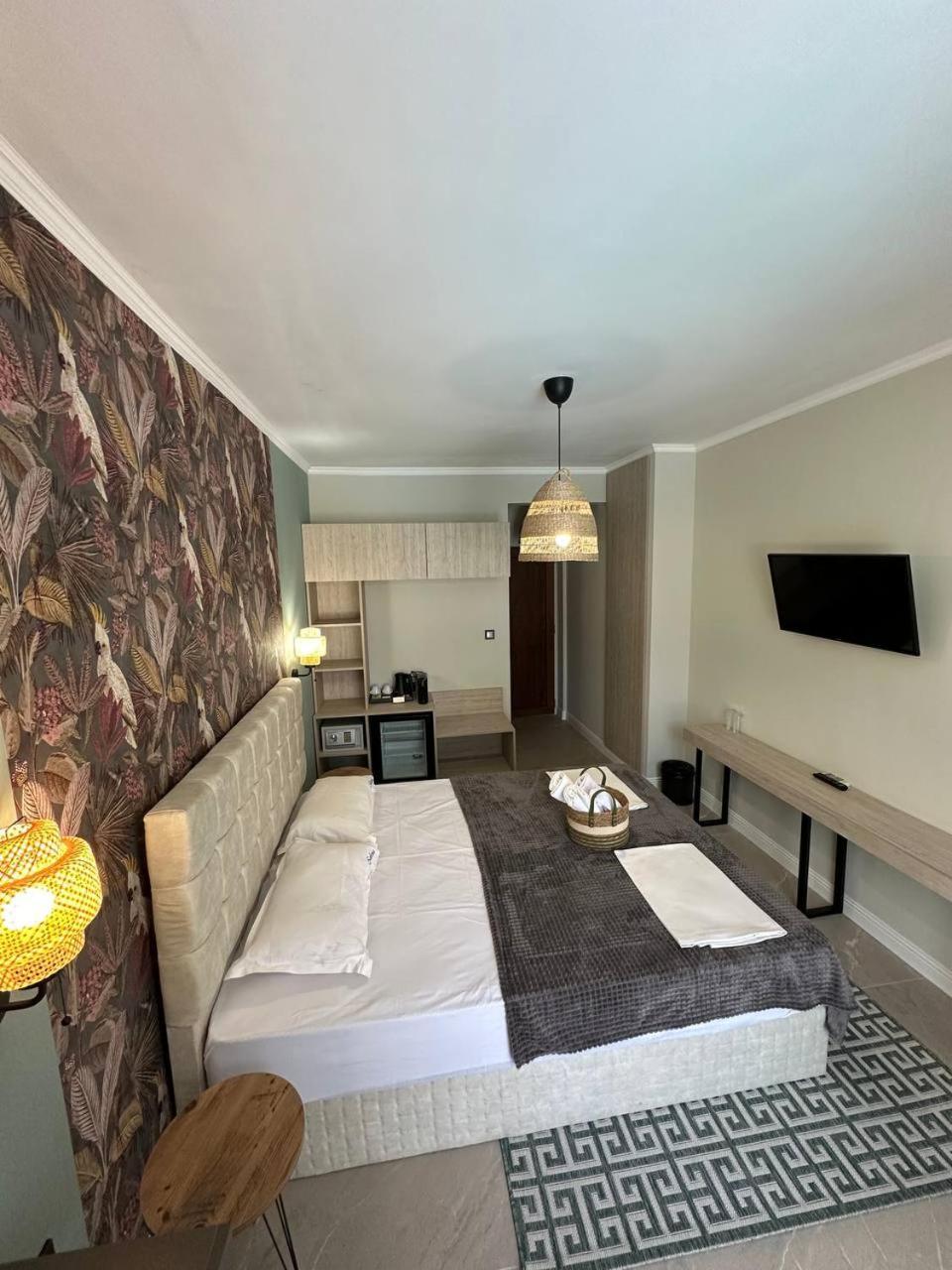 Salena Beach Hotel Primorsko Eksteriør billede
