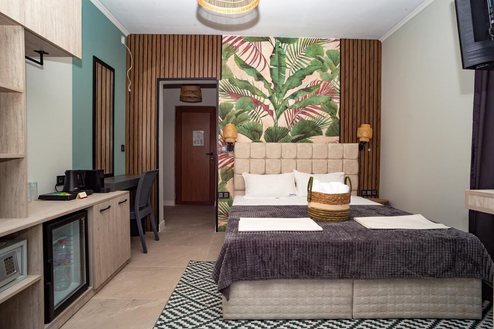 Salena Beach Hotel Primorsko Eksteriør billede