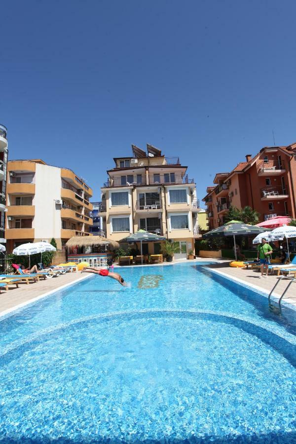 Salena Beach Hotel Primorsko Eksteriør billede